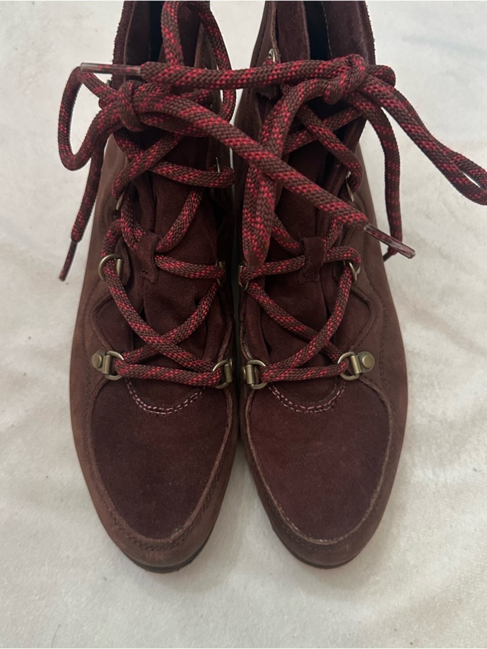Sorel Women's Burgundy Sneakchic Alpine Boots Size 7.5 - Picture 9 of 10
